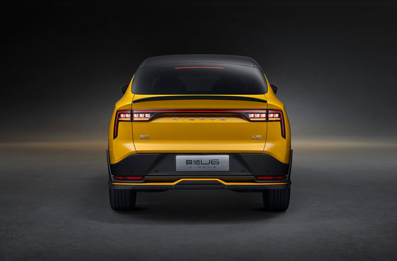 Voitures intelligentes du croisement EV de la voiture électrique 405km de certificat d'Aiways U6 WVTA