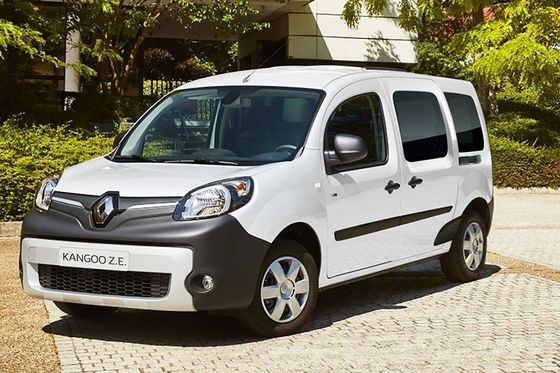 2 Seater Van avec le meilleur prix chez Renault Kangoo, et confortable aux caractéristiques, au kilomètrage, à l'allocation des places, et aux performances de moteur
