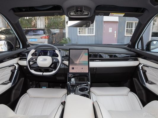 230km/h 4 véhicules électriques d'entraînement de roue Geely Super Rui branchent les voitures hybrides