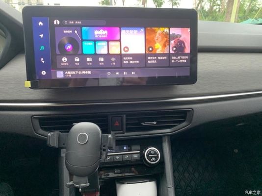 Voiture électrique multicolore du véhicule électrique pur 170km/h New Energy de Weima E5