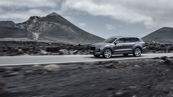 220km/h branchent dans SUV hybride 700Km que la gamme quatre examine six voitures électriques de Seater