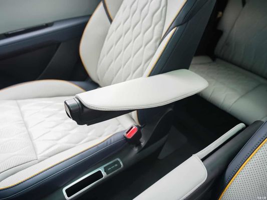 voitures électriques pures de gamme de 730Km