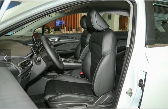 véhicules purs SUV Geely de la myrtille électrique compacte EV de la géométrie C de 400km/de 550km