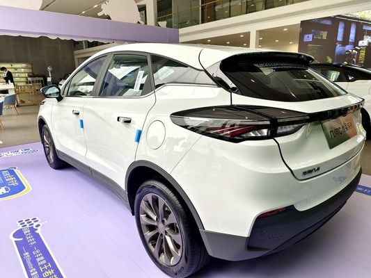 véhicules purs SUV Geely de la myrtille électrique compacte EV de la géométrie C de 400km/de 550km