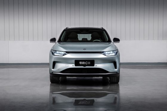 Véhicules électriques à grande vitesse des véhicules à moteur SUV New Energy Lingpao C11 pour des adultes