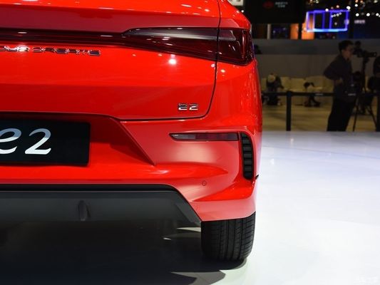 Voiture électrique de New Energy Byd E2