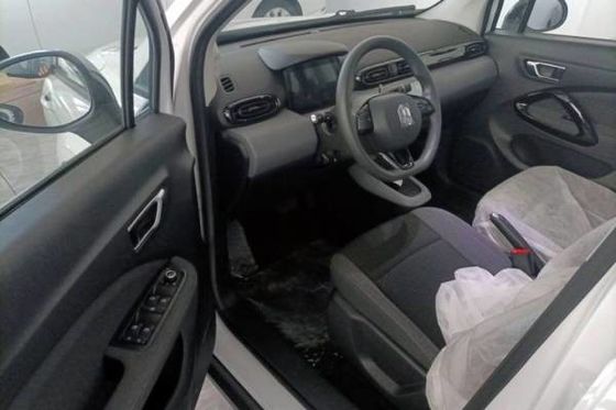 petits SUV véhicules électriques de Leapmotor T03 CLTC 403km EV SUV de voitures de 100km/h