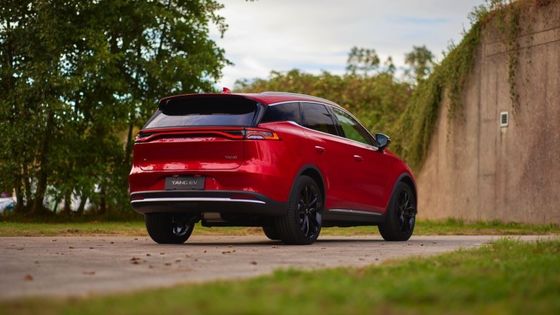 voitures électriques de haute performance de 635km