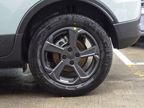 La petite géométrie écologique E 320km de Geely de voitures électriques de SUV 401km 5 portes 5 Seaters