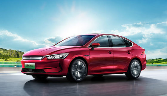 voitures électriques moyennes de 400km