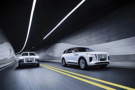 Gamme étendue de luxe de SUV Hongqi E-HS9 120kWh 660km de voitures électriques