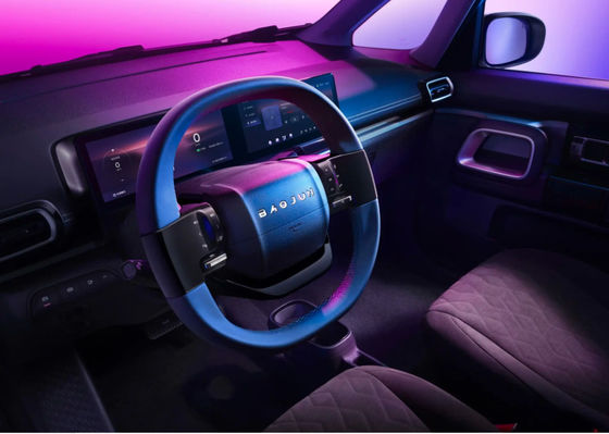 Petites voitures électriques adultes automatiques Baojun Kiwi High Speed New Energy 105km/h de SUV