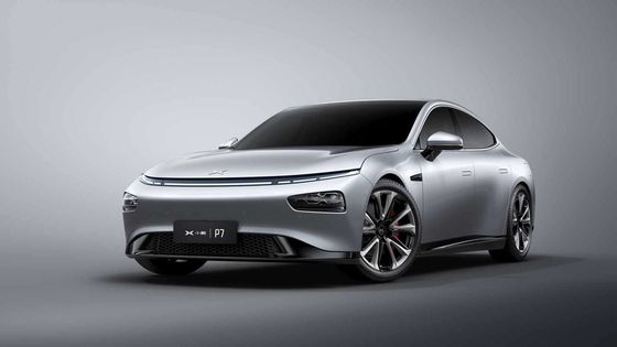 La voiture adulte électrique ccc des véhicules électriques 480km de roue de Xiaopeng P7 4 a délivré un certificat