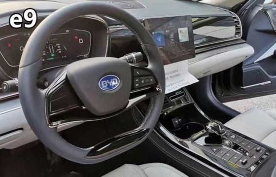 Chaîne étendue du lecteur 185km/h 506km de main gauche de berline de luxe de voitures électriques de BYD E9