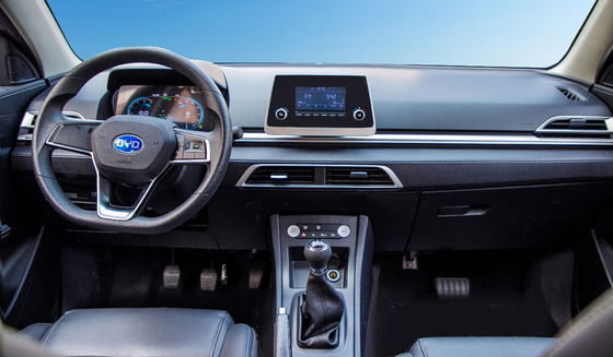 Voiture électrique électrique ternaire de l'échelle H 401km FWD de la voiture 130km/de la batterie au lithium BYD E3