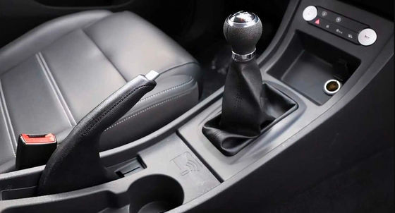 Voiture électrique électrique ternaire de l'échelle H 401km FWD de la voiture 130km/de la batterie au lithium BYD E3