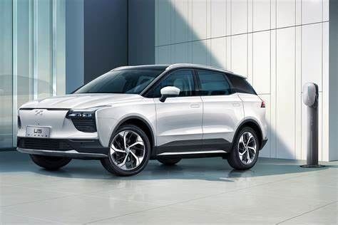 voitures électriques pures de long terme de 403km AIWAYS U5 avec la vitesse 160Km/H
