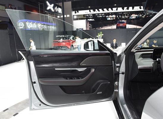 Voiture électrique Xpeng P7 Nedc 2WD 4WD 480 de limousine intelligente gamme de 586 670 706km
