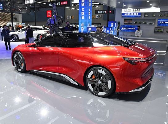 Véhicule électrique pur 160km/H de long terme des voitures électriques 550km de Hycan A06