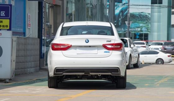 Voiture pure 150km/H de la famille EV des voitures électriques PHEV New Energy de Dongfeng Forthing