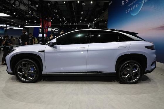 Beau véhicule électrique BYD Sea Lion 07 EV Nouveau véhicule énergétique avec batterie à lame