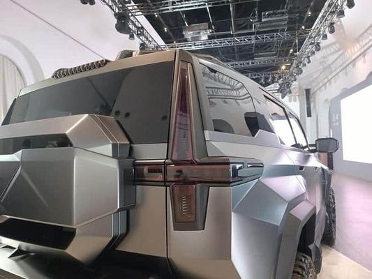 Grand véhicule électrique à Dongfeng Mengshi M-Hero 917 EV La production a commencé 1000 ch 505 km de portée sous le capot