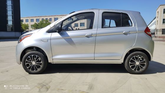 5 places 4 portes RHD voiture électrique 2023 Nouvelle voiture énergétique Blaval Différent Range disponible