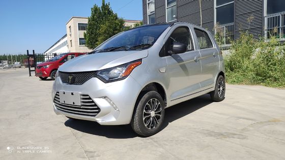 5 places 4 portes RHD voiture électrique 2023 Nouvelle voiture énergétique Blaval Différent Range disponible