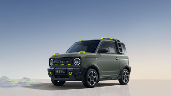 2023 Mini voiture électrique Petit véhicule électrique chinois avec un visage de Bronco à Geely Panda Knight 200 km de portée