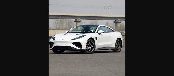 64.27kwh Véhicules alimentés par batterie @ NEZHA GT 560km Range Économie d'énergie 2 portes 4 sièges Hardtop Sports Car