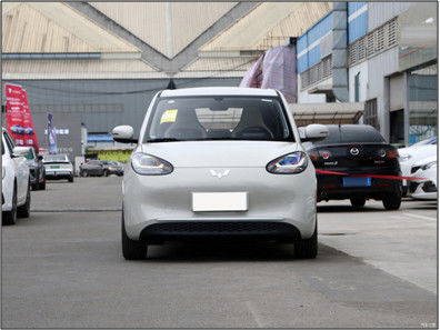 203km de portée Marque leader Wuling Bingo Mini EV Véhicule électrique à grande vitesse