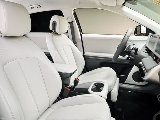 nouvelle famille de voitures tout électriques de Hyundai Ioniq5 Charmant, design futuriste avec une autonomie de 430 km