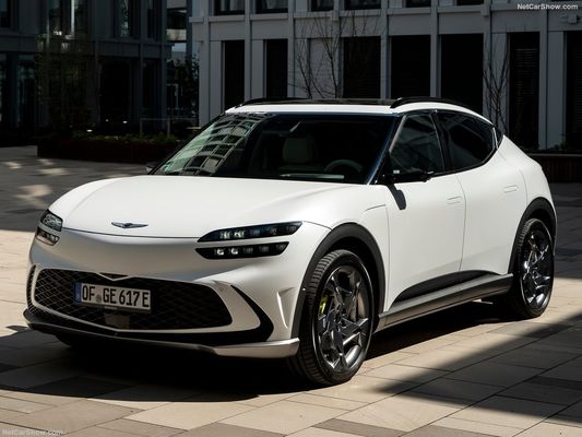 Génèse GV60 Upmarket Tout électrique voiture familiale Avec 76,4kwh batterie 350Nm De couple Boost & Drift modèle