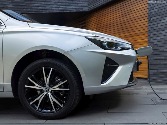 Une voiture électrique tout confortable à MG 5 EV avec une autonomie décente de 344 km et la capacité de super recharge