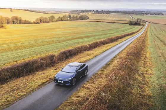 Volkswagen ID 7 Nouveau véhicule avec 155 max Vitesse 204 PS