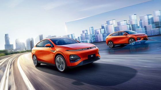 Xpeng G6 Véhicule électrique Mid Size Crossover SUV EV Voiture électrique Longue portée 580km Avec 0.32h