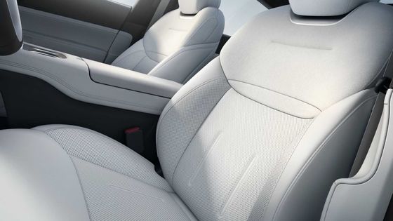 Xpeng G6 Véhicule électrique Mid Size Crossover SUV EV Voiture électrique Longue portée 580km Avec 0.32h