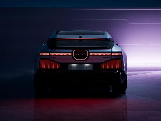 2023 Pure Electric Sedan Hiphi Z 4WD voiture électrique avec une autonomie de 705 km