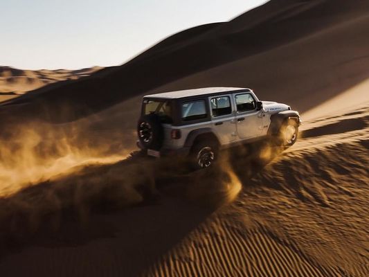 Véhicule tout terrain Jeep Wrangler Rubicon 4xe EV voitures électriques