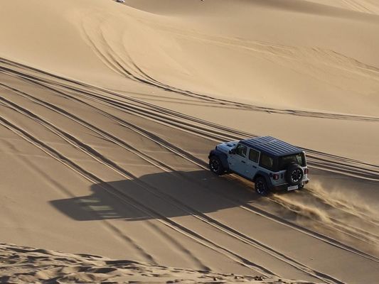 Véhicule tout terrain Jeep Wrangler Rubicon 4xe EV voitures électriques