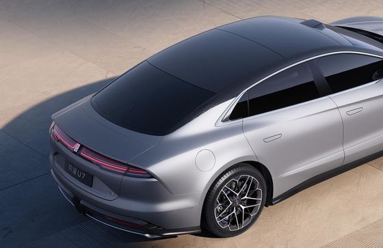 PRESALE 2024 Nouveau véhicule électrique BYD Yangwang U7 Sedan Résistance au vent de Cd 0,195 240 kW de puissance du moteur