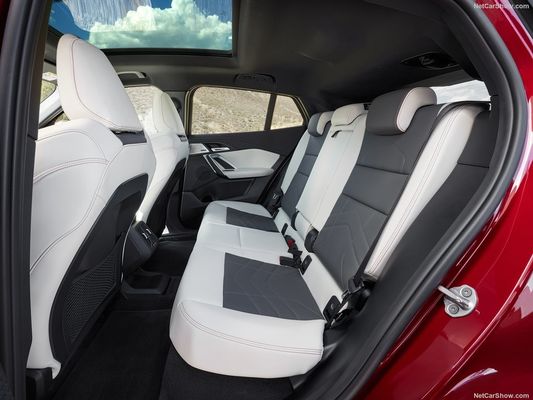 Vente à chaud voiture électrique longue portée 2024 pour BMW IX2 449Km High Speed Auto voiture nouvelle énergie