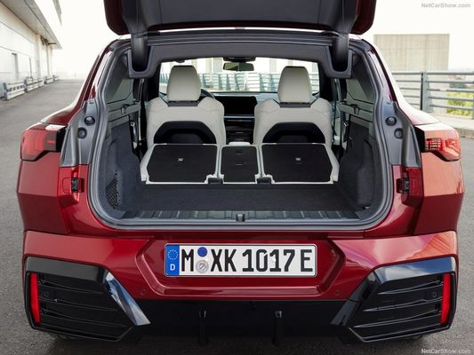 Vente à chaud voiture électrique longue portée 2024 pour BMW IX2 449Km High Speed Auto voiture nouvelle énergie