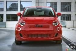 2024 FIAT 500e FWD Mini voitures électriques 42kwh batterie avec 94mph vitesse maximale
