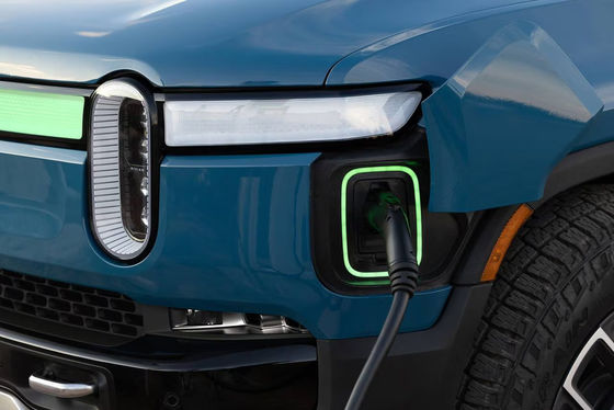 2023 RIVIAN R1S 800P.S Quatre moteurs 660km de portée 7 places tout SUV électrique