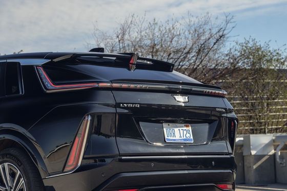 2024 Cadillac Lyriq 308 miles de portée dans une cabine plus élégante