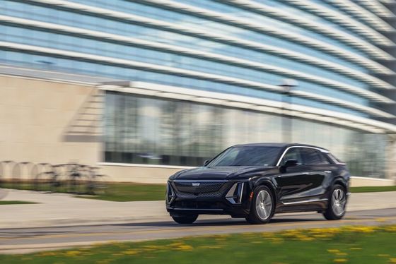 2024 Cadillac Lyriq 308 miles de portée dans une cabine plus élégante