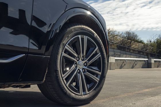 2024 Cadillac Lyriq 308 miles de portée dans une cabine plus élégante