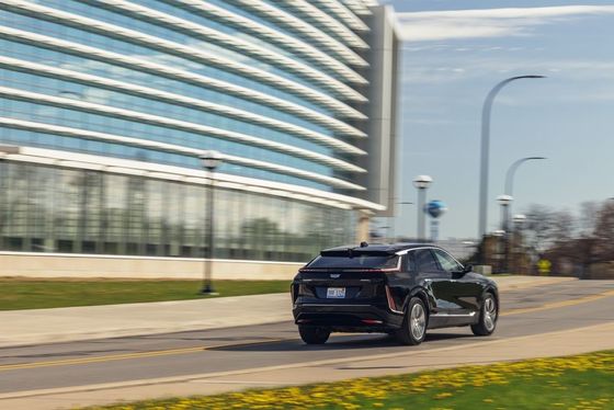 2024 Cadillac Lyriq 308 miles de portée dans une cabine plus élégante