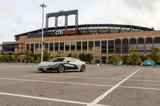 2024 Mullen GT Pure Electric Sports Car avec une autonomie de 380 km 4.2s Accélération de 0 à 100 km/h